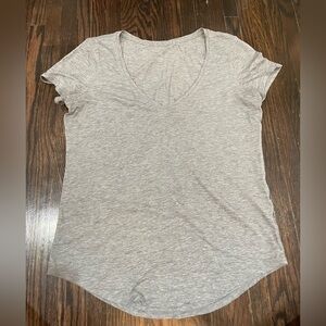 Lululemon "Love Tee V" size 4